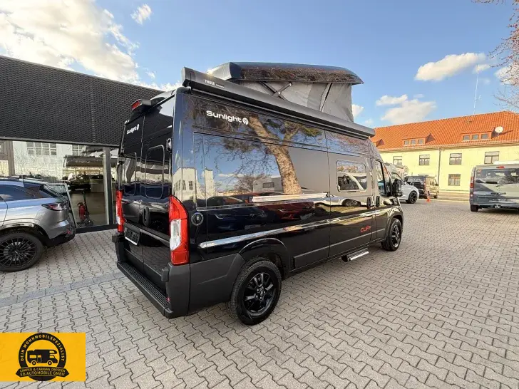Fahrzeugbild Sunlight Cliff 600 RT #Adventure Edition #4