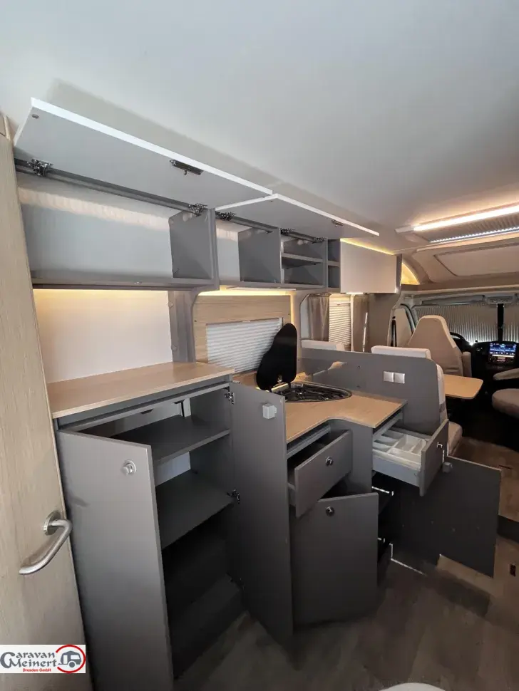 Fahrzeugbild LMC Tourer T 630 #23