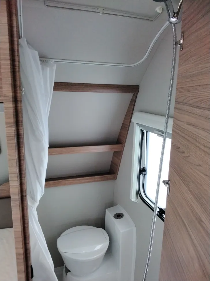 Fahrzeugbild Weinsberg CaraOne 450 FU Smart & Advanced-Paket #12