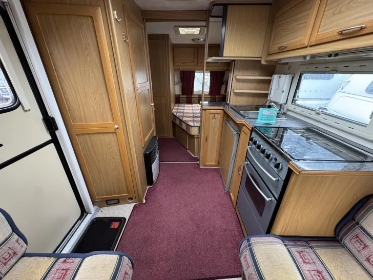 Fahrzeugbild Elddis Tornado GTX #4