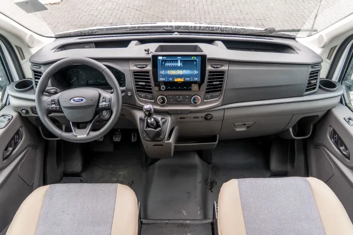 Fahrzeugbild Etrusco T 7.3 SF *155PS*Complete*Hubbett*Markise*Isofix* #8