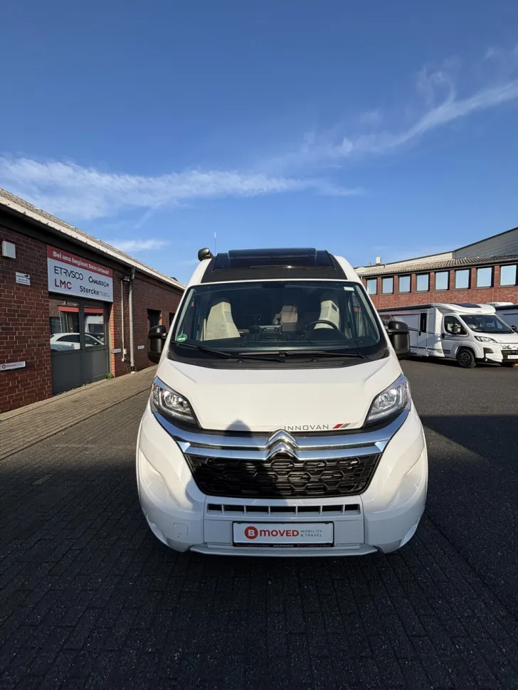 Fahrzeugbild LMC Innovan 600 #5