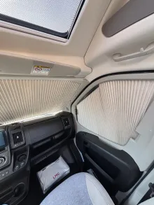 Fahrzeugbild LMC Innovan 600 #17