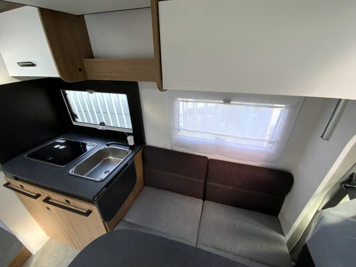 Fahrzeugbild Challenger Teilintegriert 317 Cosy Edition Arctic,Hubbett,Ford Drive #6