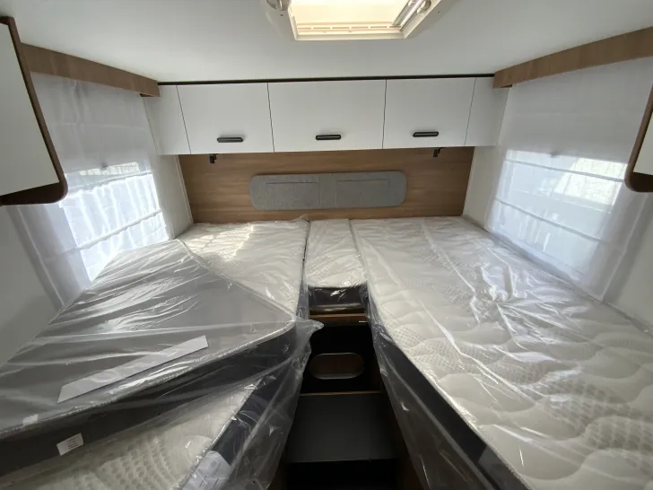 Fahrzeugbild Challenger Teilintegriert 317 Cosy Edition Arctic,Hubbett,Ford Drive #10