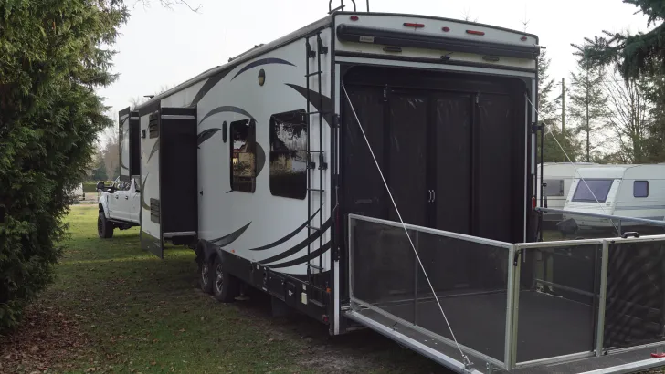 Fahrzeugbild Fifth Wheel Tourers Trailer / Jayco Sei #1