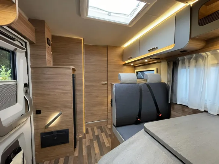 Fahrzeugbild Weinsberg CaraSuite 700 MEG MJ2026 #28