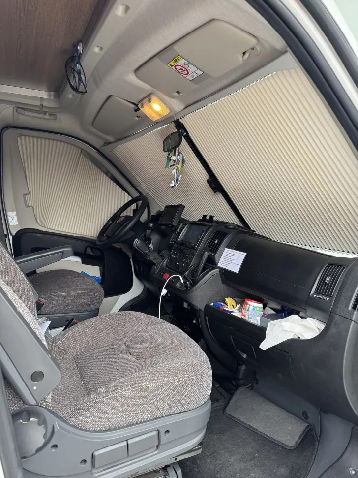 Fahrzeugbild Dethleffs Trend A 7877-2 Großes Familienmobi #5