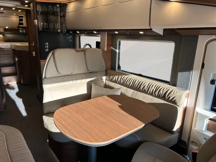 Fahrzeugbild Carthago chic c-line I 5.9 XL LE #12