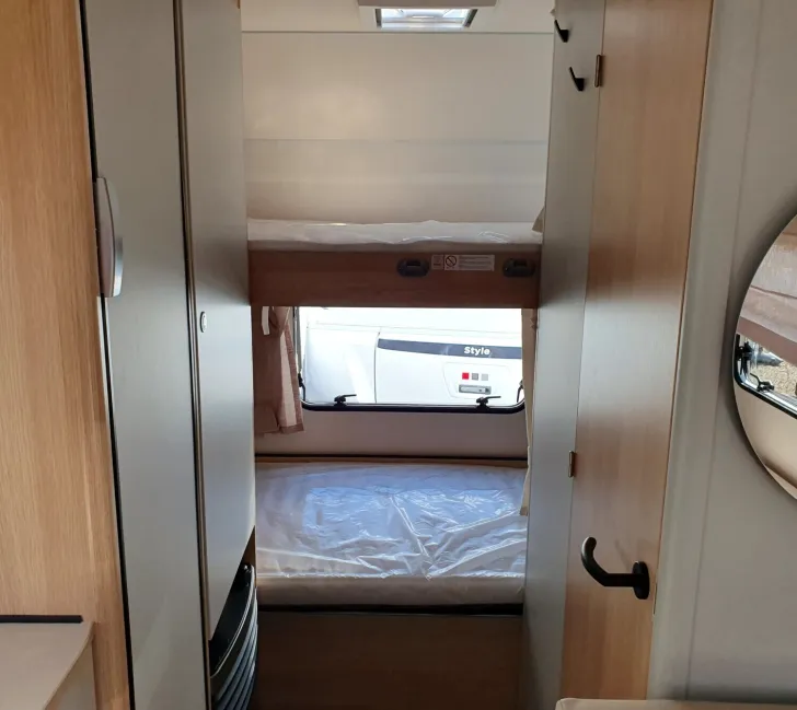 Fahrzeugbild LMC Style 70 493 K - 70 Jahre Sondermodell #11