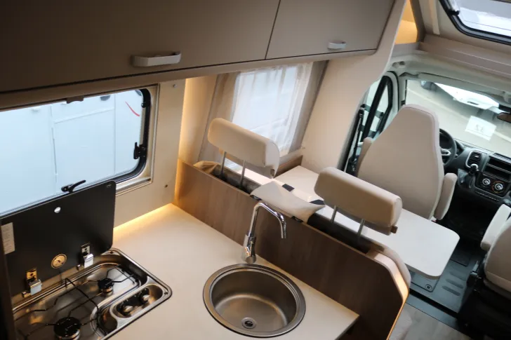 Fahrzeugbild Carado T 328pro+AT9G+Optik Paket1/2+Safety Pack #13