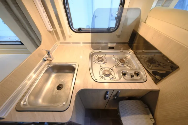 Fahrzeugbild Bürstner Nexxo T 720/Einzelbetten/2xKlima/Solar/Markise #14