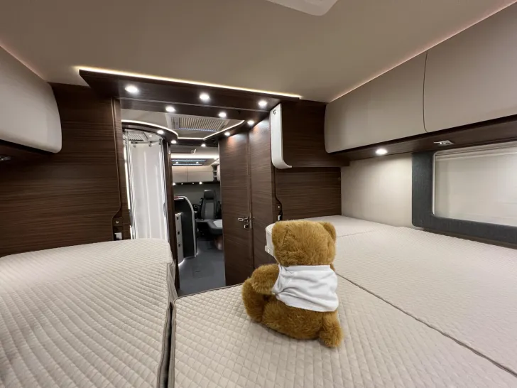 Fahrzeugbild Carthago chic c-line I 5.9 XL LE Mercedes (312) #31