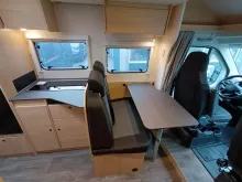 Fahrzeugbild Sunlight Sub TS 67 Markise, Hubbett #6