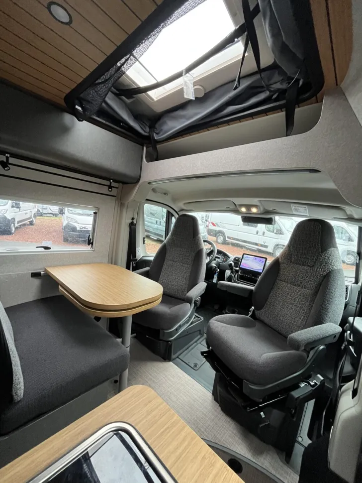 Fahrzeugbild Hymer Camper Van Camper Van Redwood 600 #4