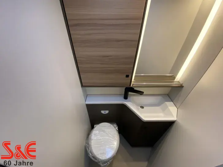 Fahrzeugbild Bürstner B66 TD 732 #10