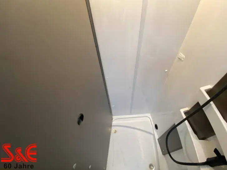 Fahrzeugbild Bürstner B66 TD 690 #11