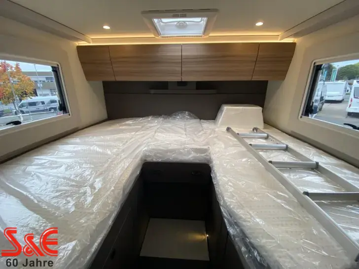 Fahrzeugbild Bürstner B66 TD 690 #12