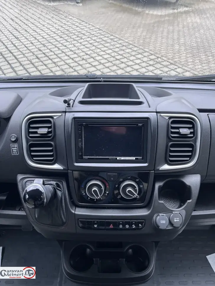 Fahrzeugbild Bürstner B66 TD 690 #11