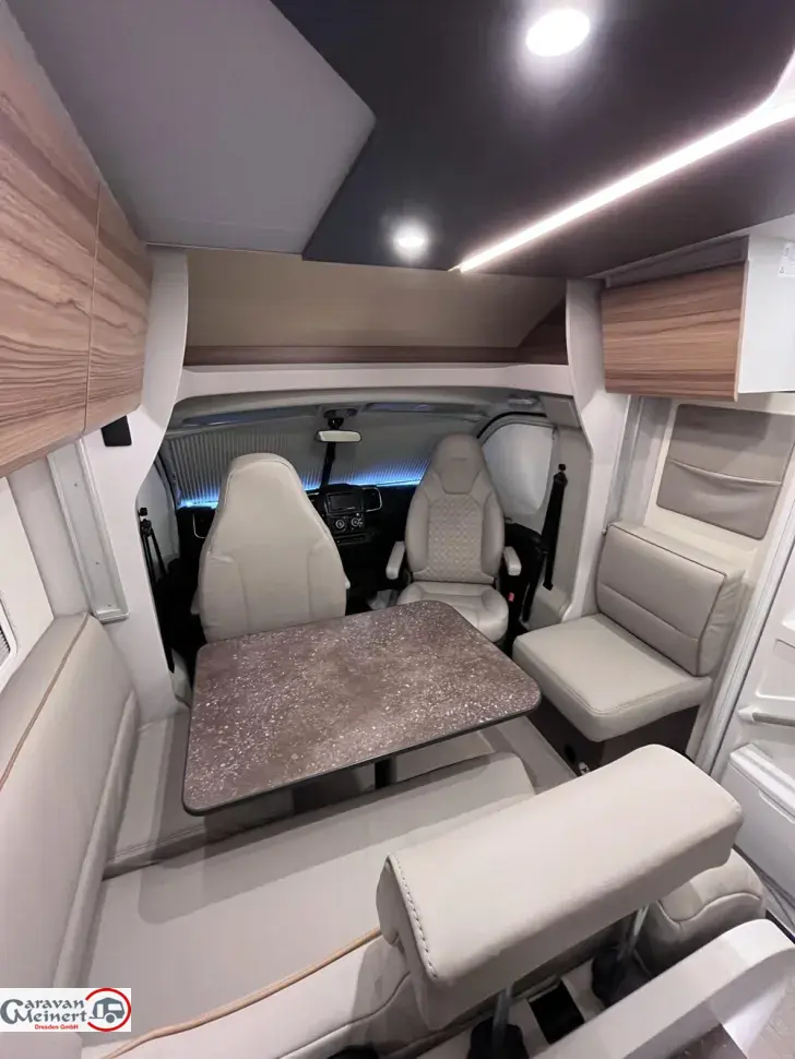 Fahrzeugbild Bürstner B66 TD 690 #14