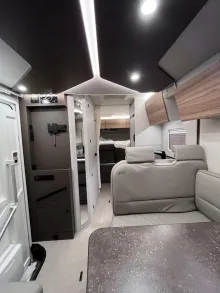 Fahrzeugbild Bürstner B66 TD 690 #17