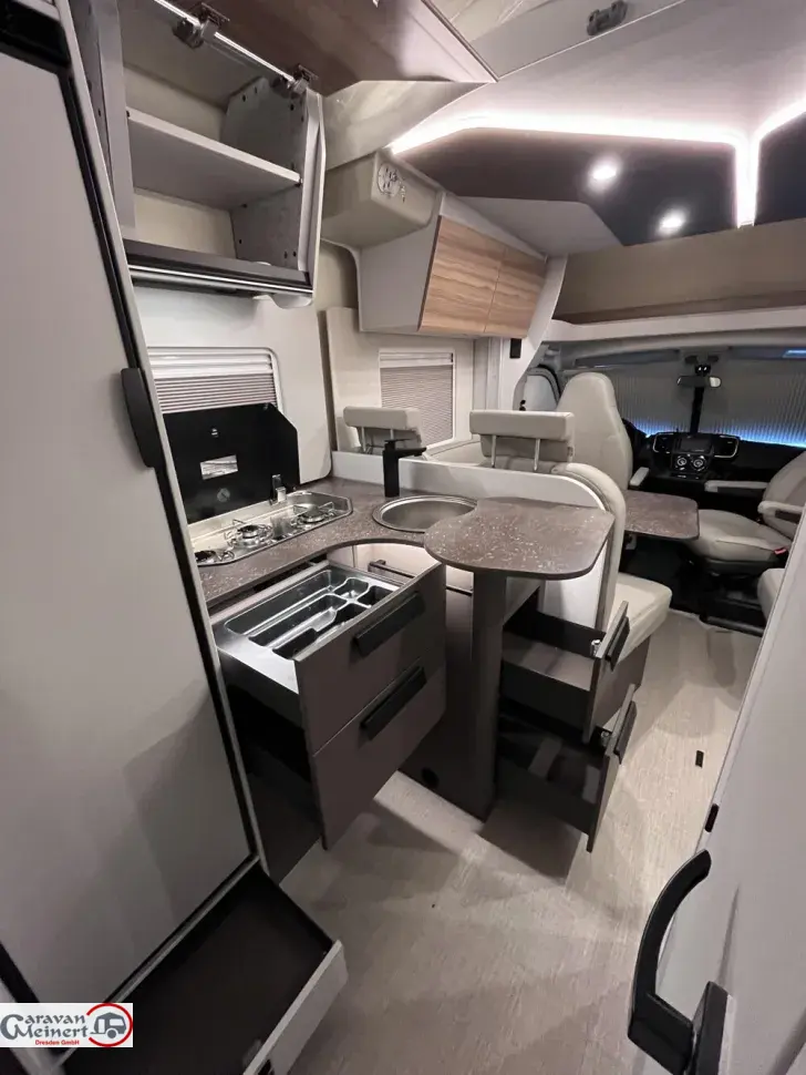 Fahrzeugbild Bürstner B66 TD 690 #20