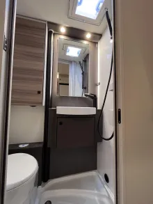 Fahrzeugbild Bürstner B66 TD 690 #23