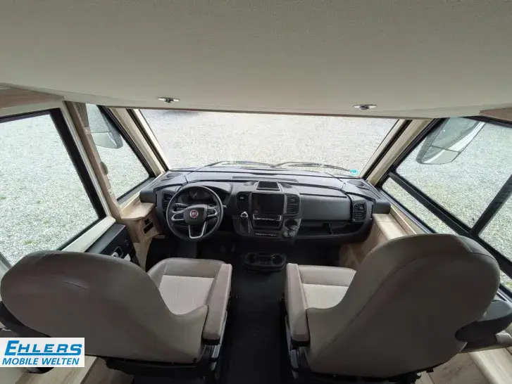 Fahrzeugbild Eura Mobil Integra Line 695 LF Wechselrichter/SAT/Navi/4,4t #7