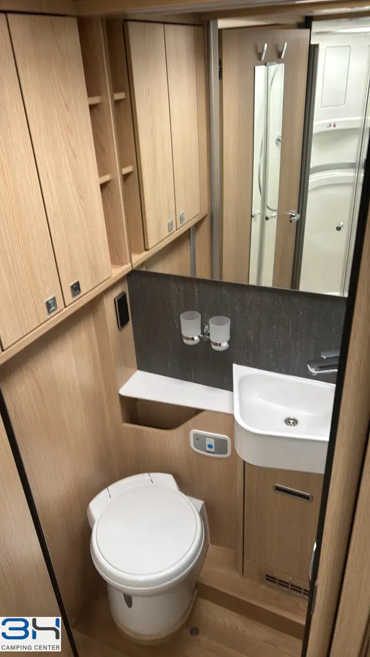 Toilette Hymer B-Klasse ML I 780