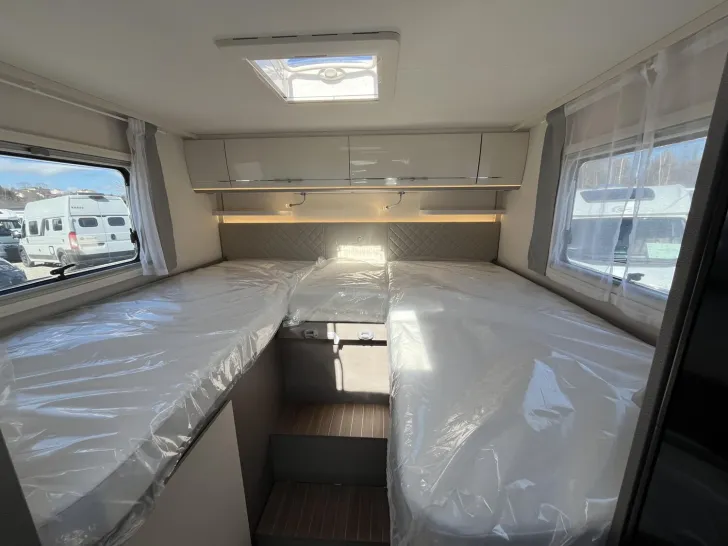Fahrzeugbild Etrusco T 6900 SB Hubbett | Kamera | Complete Selection #14
