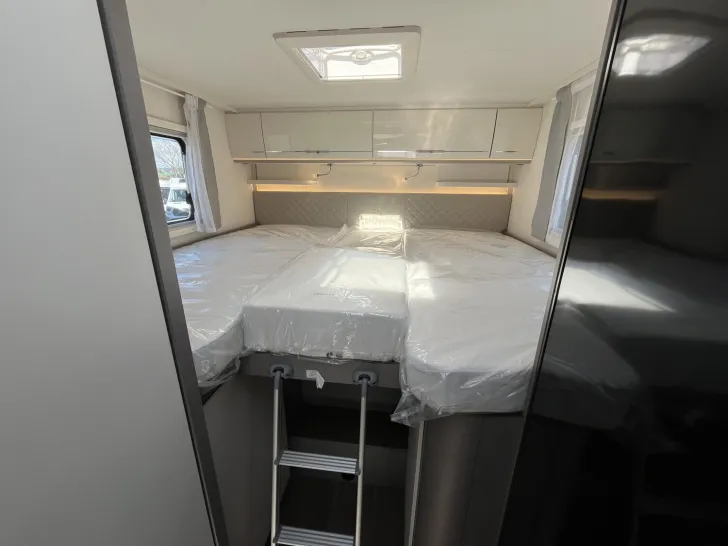 Fahrzeugbild Etrusco T 6900 SB Hubbett | Kamera | Complete Selection #15
