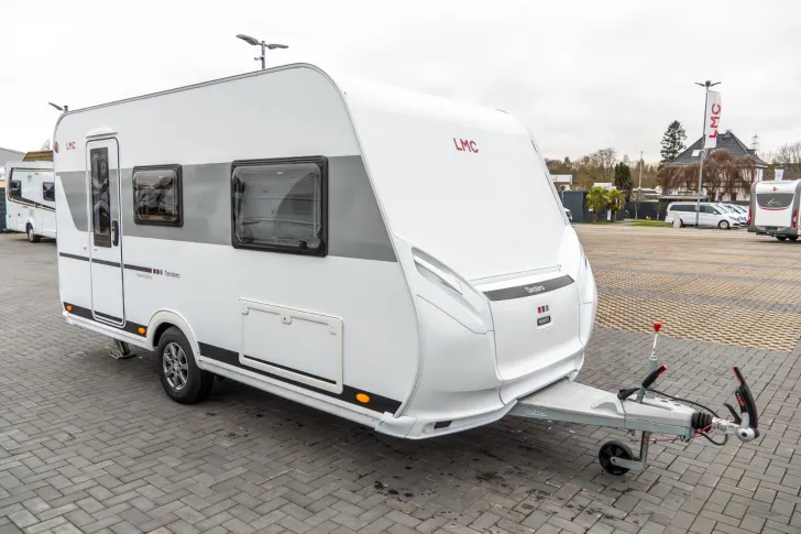 Fahrzeugbild LMC Tandero 430 D *Querbett*Glattblech*Therme*LMF* #1