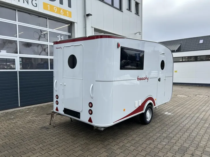 Fahrzeugbild Hobby Beachy 420+ #4