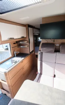 Fahrzeugbild Knaus BoxLife 600 MQ Peugeot 165 PS Schalter #9