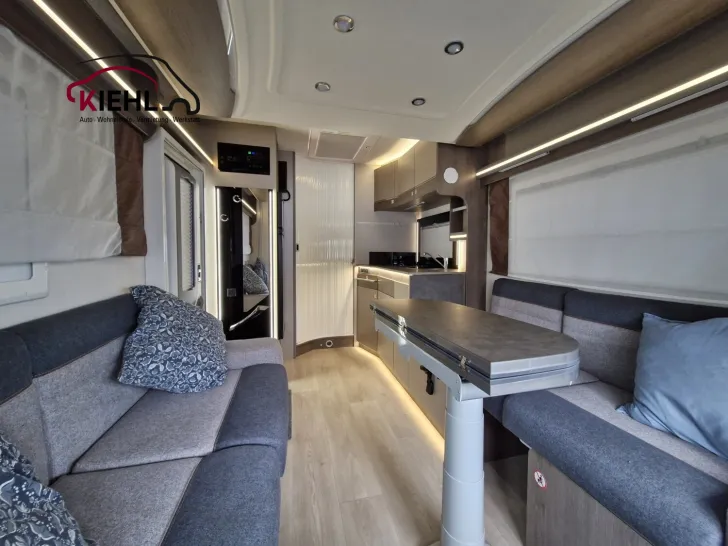 Fahrzeugbild Chausson Titanium 640 *Heckbad*Dieselheizung*Face-Face* #16