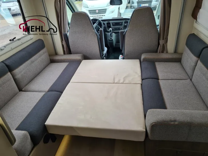 Fahrzeugbild Chausson Titanium 640 *Heckbad*Dieselheizung*Face-Face* #32