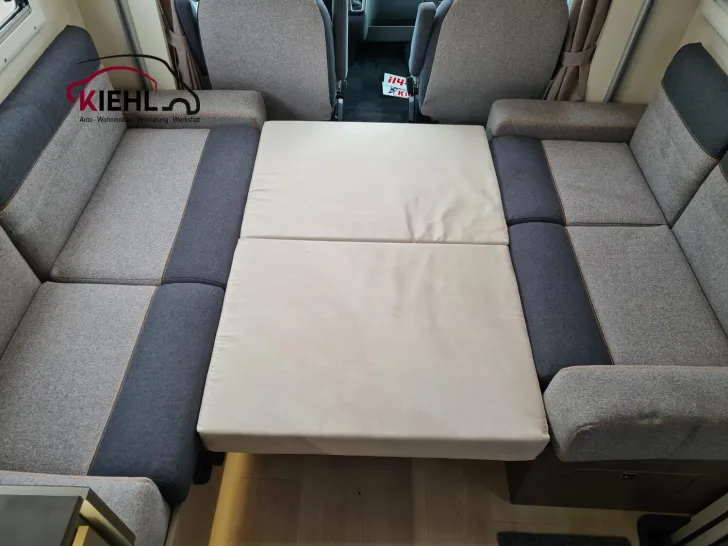 Fahrzeugbild Chausson Titanium 640 *Heckbad*Dieselheizung*Face-Face* #34