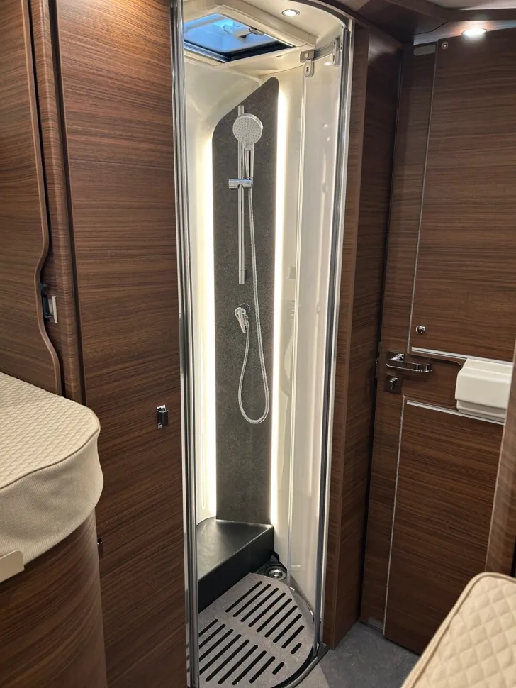 Fahrzeugbild Carthago chic c-line I 4.9 LE L #16