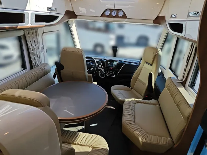 Fahrzeugbild Carthago chic s-plus I 50 LE Iveco #11
