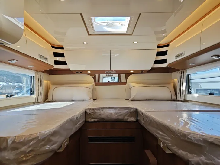 Fahrzeugbild Carthago chic s-plus I 50 LE Iveco #17