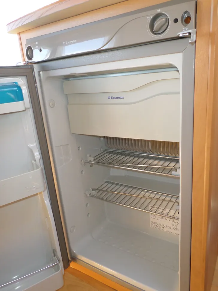 Fahrzeugbild SWIFT CHALLENGER 390 SE #9