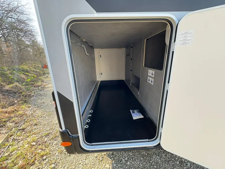 Fahrzeugbild Crosscamp EXPDN 7.0 E Peugeot #9