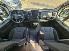 Fahrzeugbild Carado pro CV 600 Schlafdach|DigitalPaket|190Ah|8GAutom #18