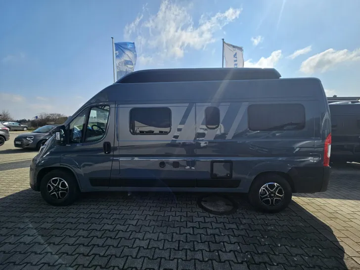 Fahrzeugbild Carado pro CV 600 Schlafdach|DigitalPaket|190Ah|8GAutom #24