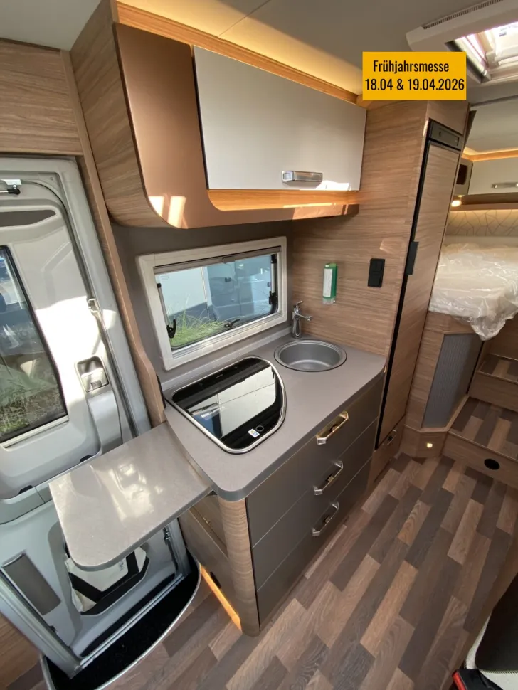 Fahrzeugbild Weinsberg CaraCompact MB EDITION PEPPER 640 MEG #13