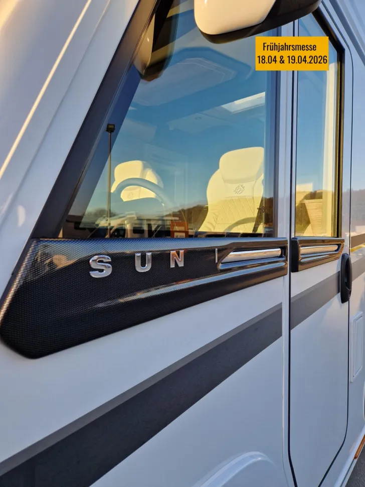 Fahrzeugbild Knaus Sun i 700 LEG #4