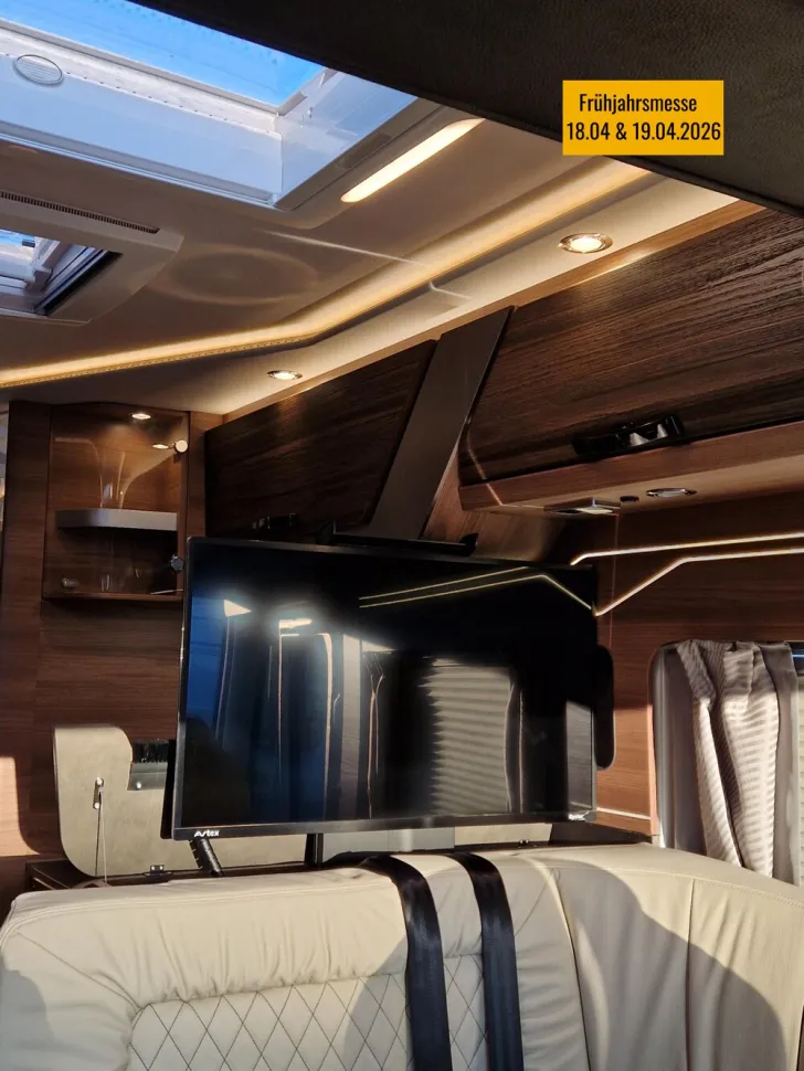 Fahrzeugbild Knaus Sun i 700 LEG #16