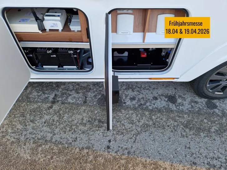 Fahrzeugbild Knaus Sun i 900 LEG #11