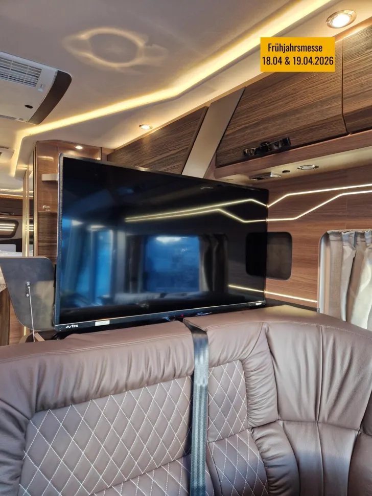 Fahrzeugbild Knaus Sun i 900 LEG #17