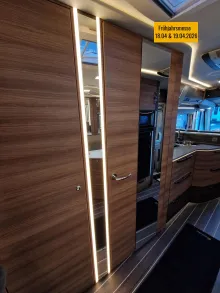 Fahrzeugbild Knaus Sun i 900 LEG #23